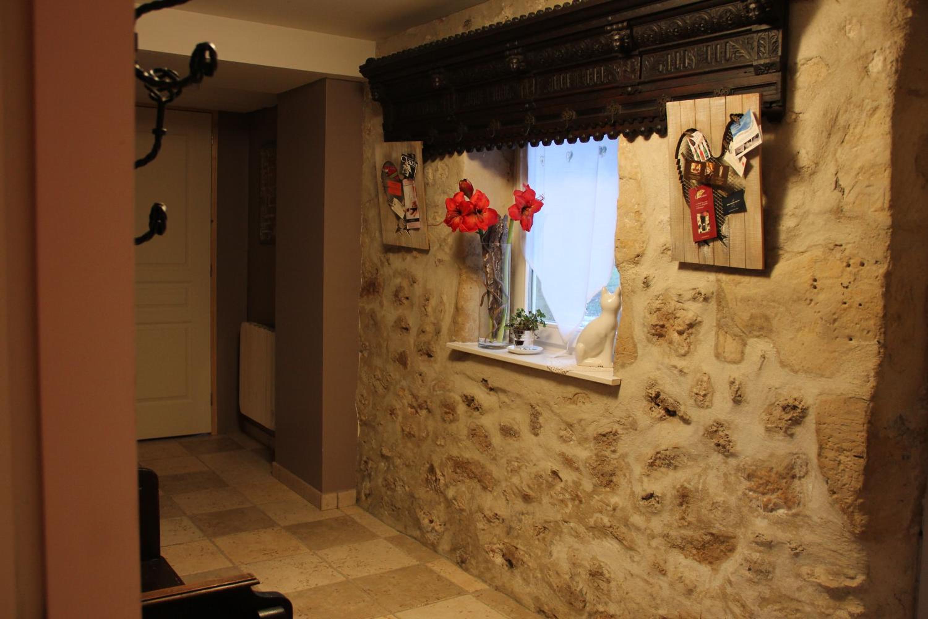 Photo 27