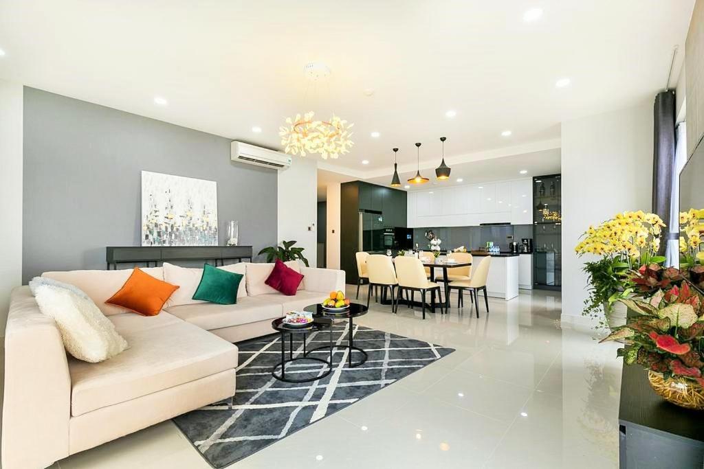 RESidenza Condonium - D1mension & Zenity Tower, SG's Heart & Gym, Pool