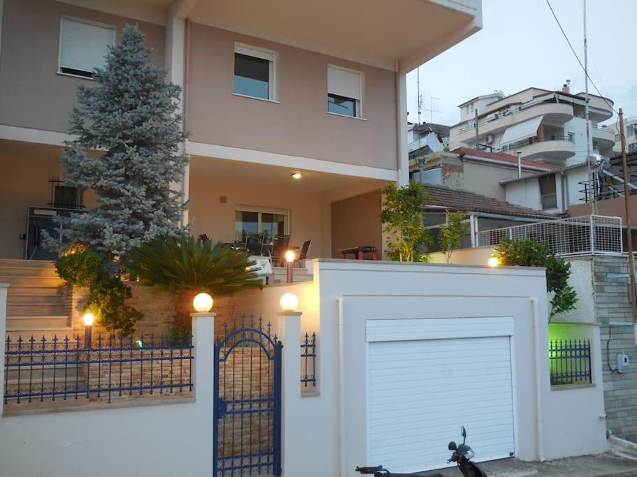 Hotel Lovely studio with beautiful garden - Image 1