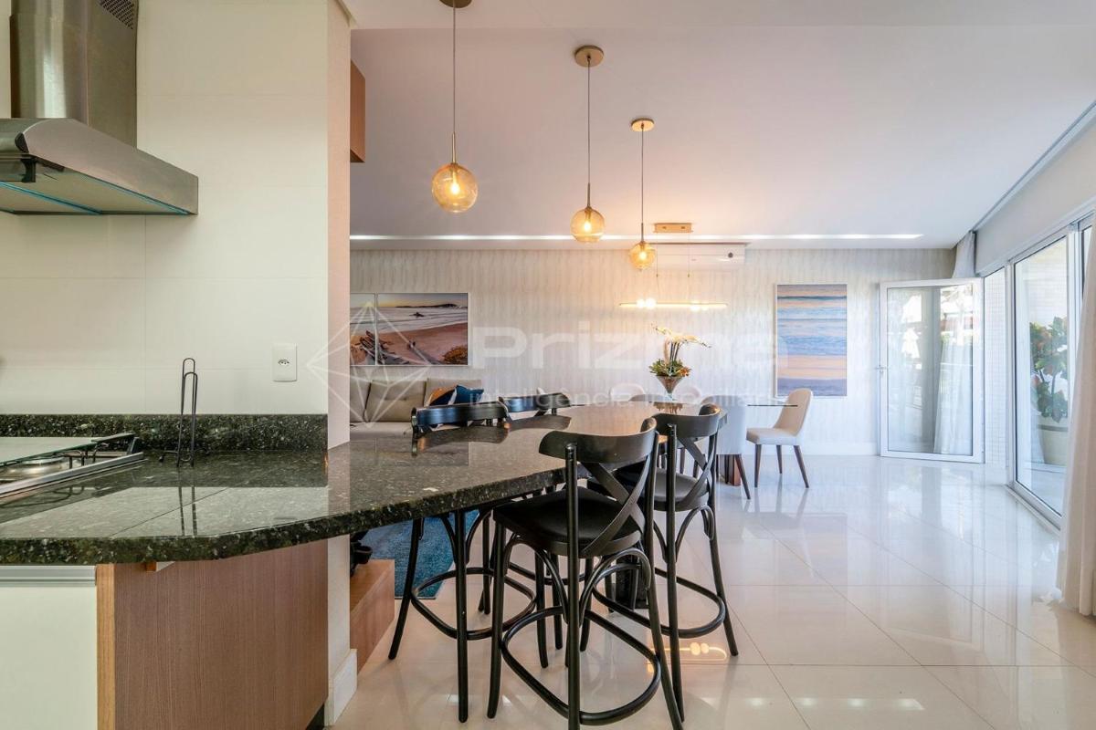 Varandas 01 B - Confortável Apartamento em Condomínio de luxo a beira mar com Piscina climatizada e Academia