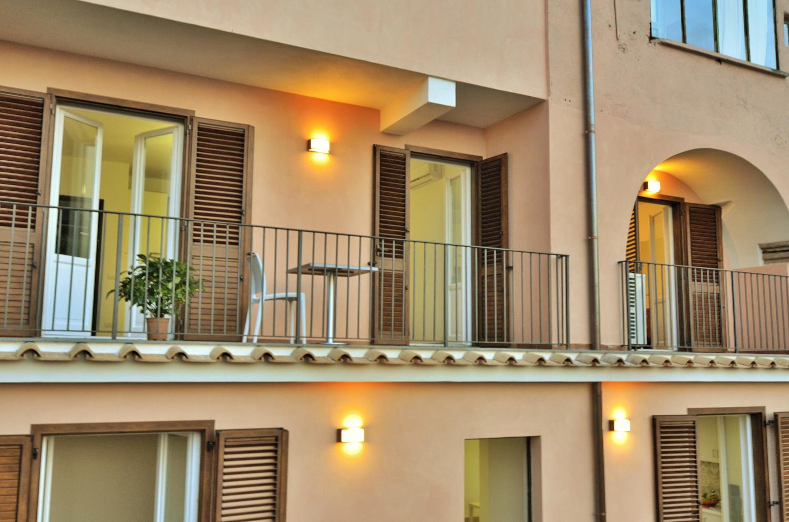 Lemon Flats Sorrento
