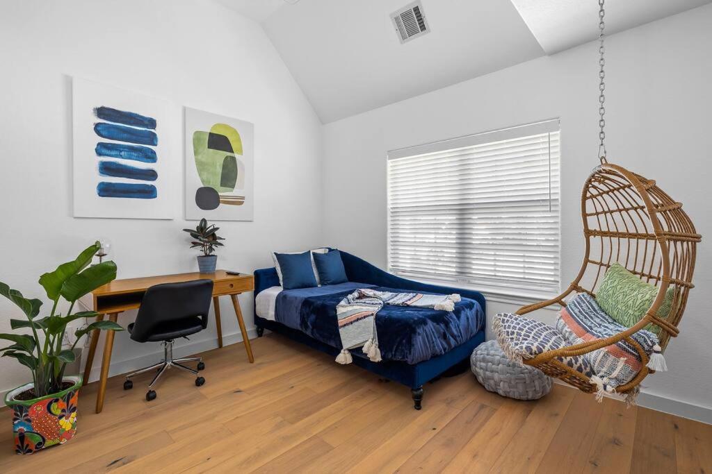 Zen Austin Home with a Cozy Tree House view 3