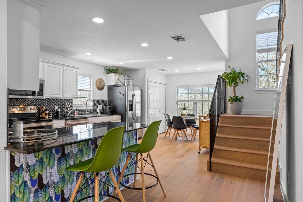Zen Austin Home with a Cozy Tree House view 4