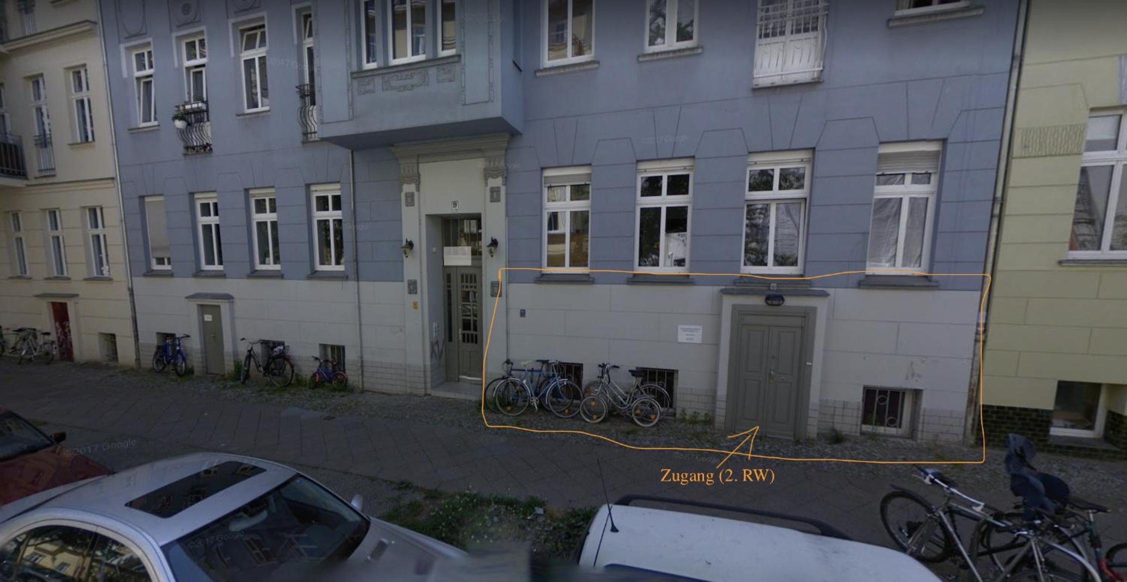 Spacious apartment in Hemholtzkiez Prenzlauer Berg for 8 People Hiddenseer
