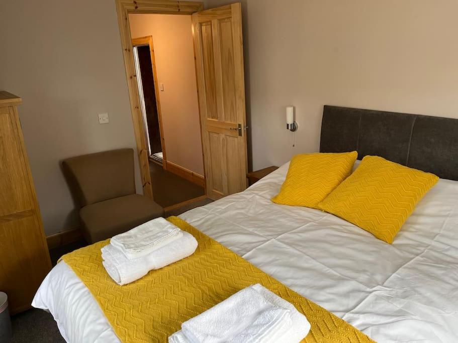 Bixter House - a spacious self-catering property view 3
