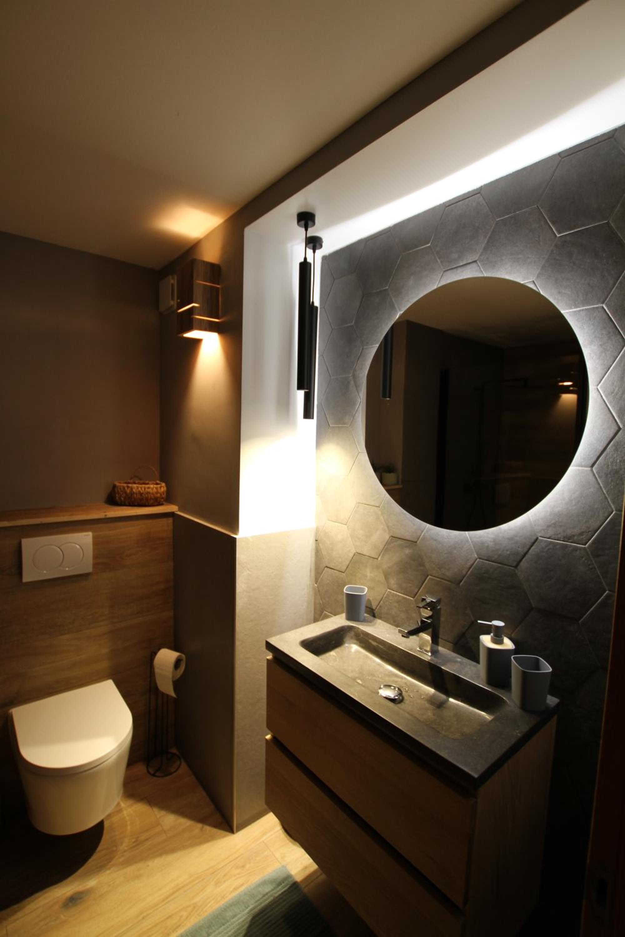 L'AvantGardiste, Spacious 6 bedrooms duplex, panoramic view
