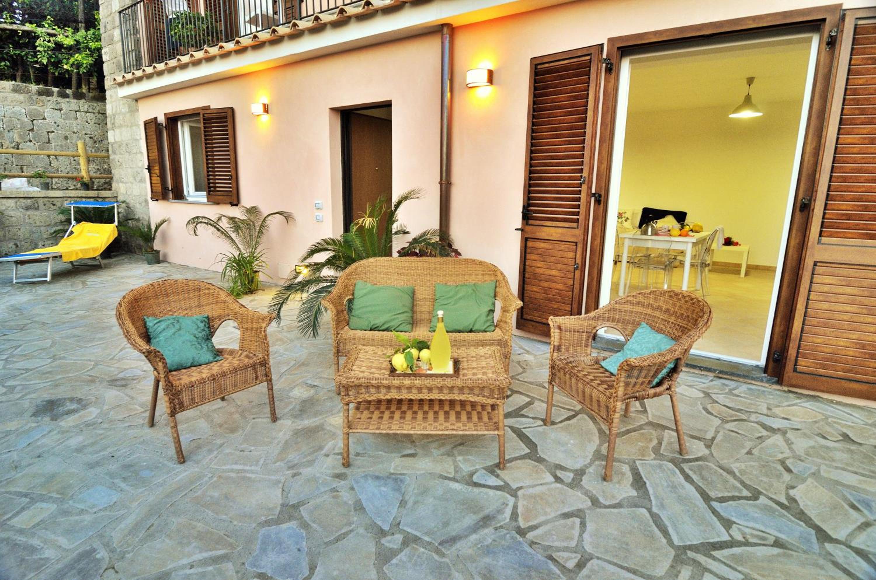 Lemon Flats Sorrento