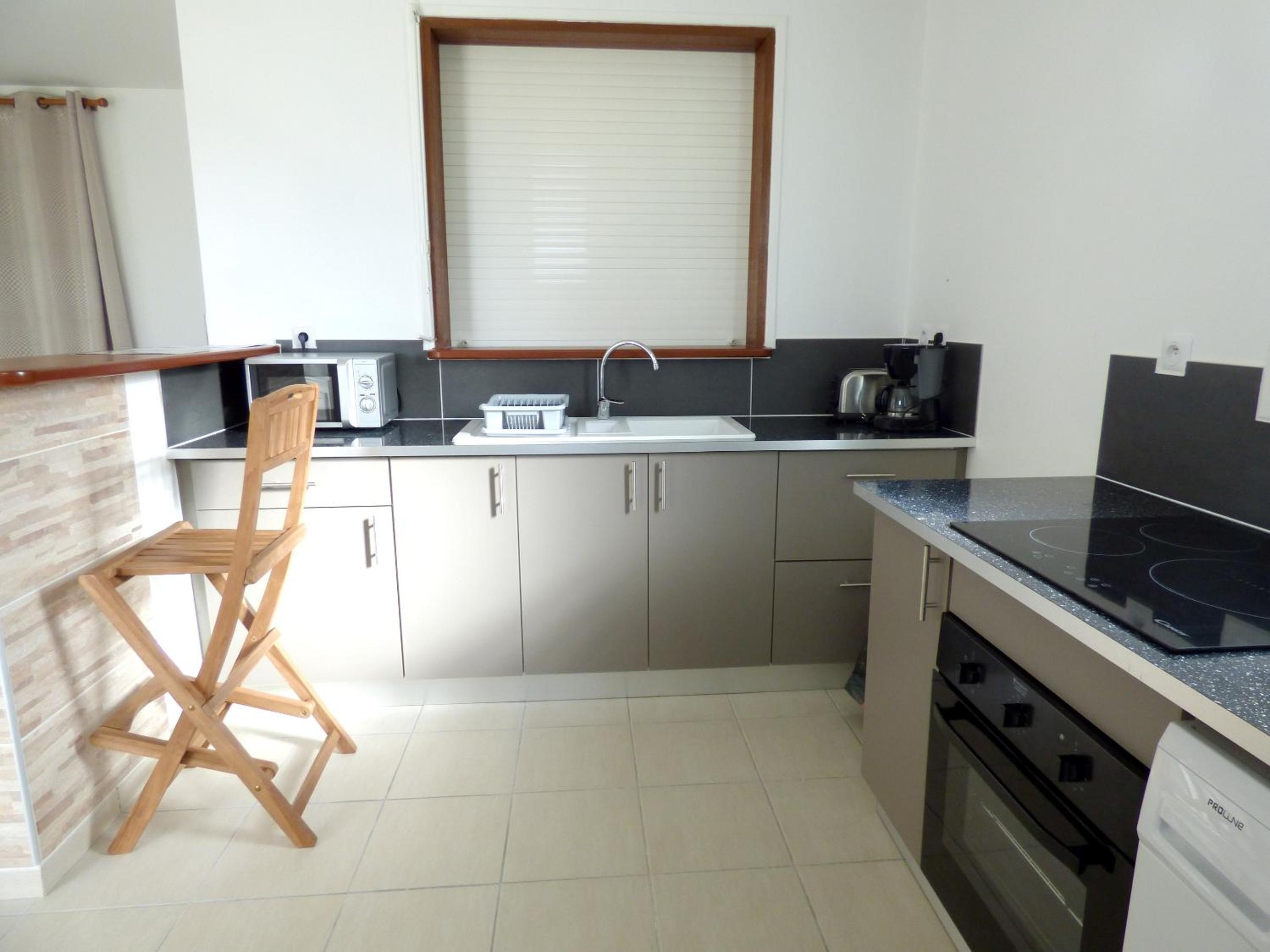 Appartement confortable aux Trois Îlets - 85 m² - Vue montagne view 3