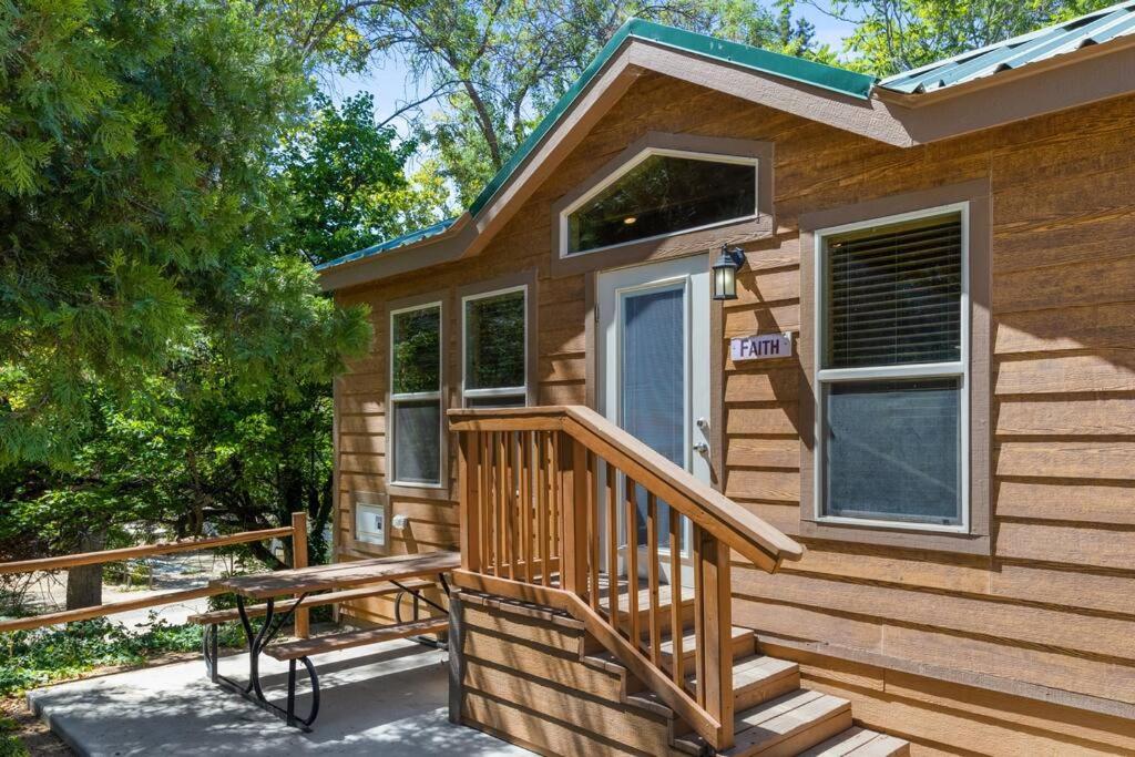 Adorable little cabin #21 view 2