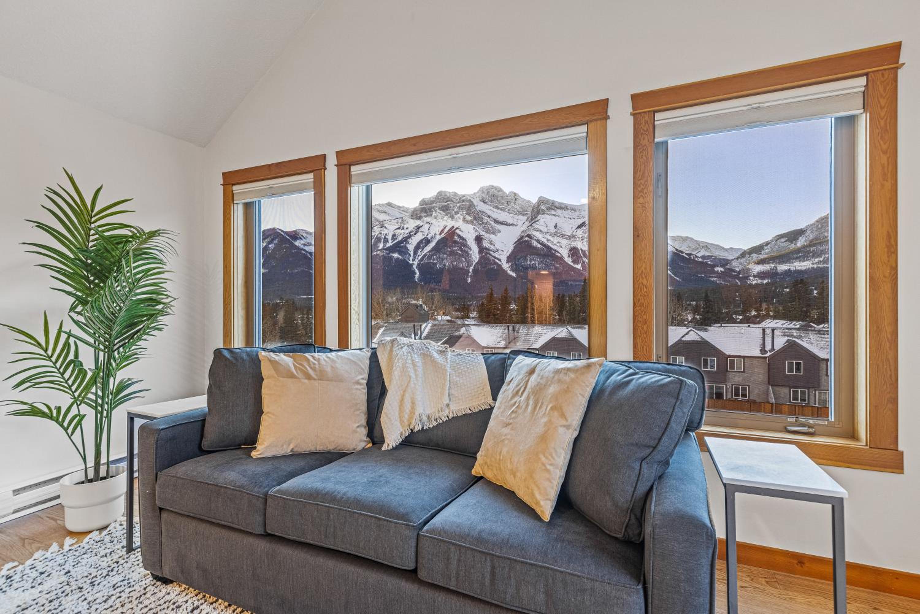 Rooftop Hot tub Spacious Pet Friendly Incredible Views Gym