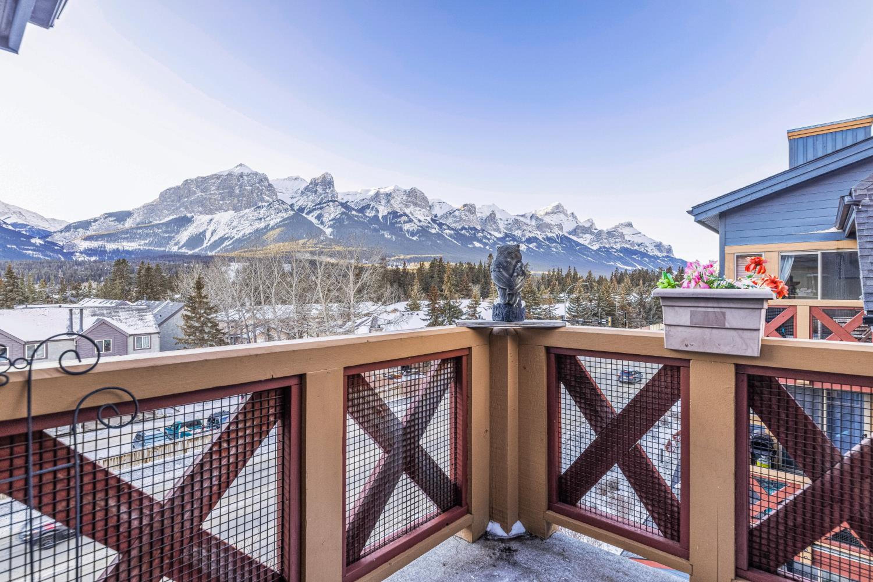 Rooftop Hot tub Spacious Pet Friendly Incredible Views Gym