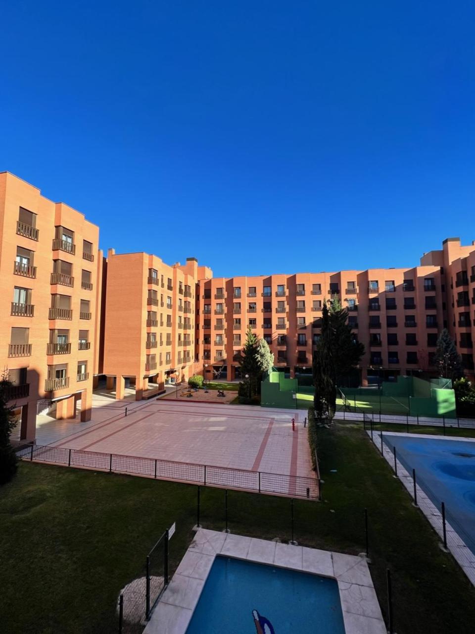 Samaniego suite, AirPort, ifema turístico