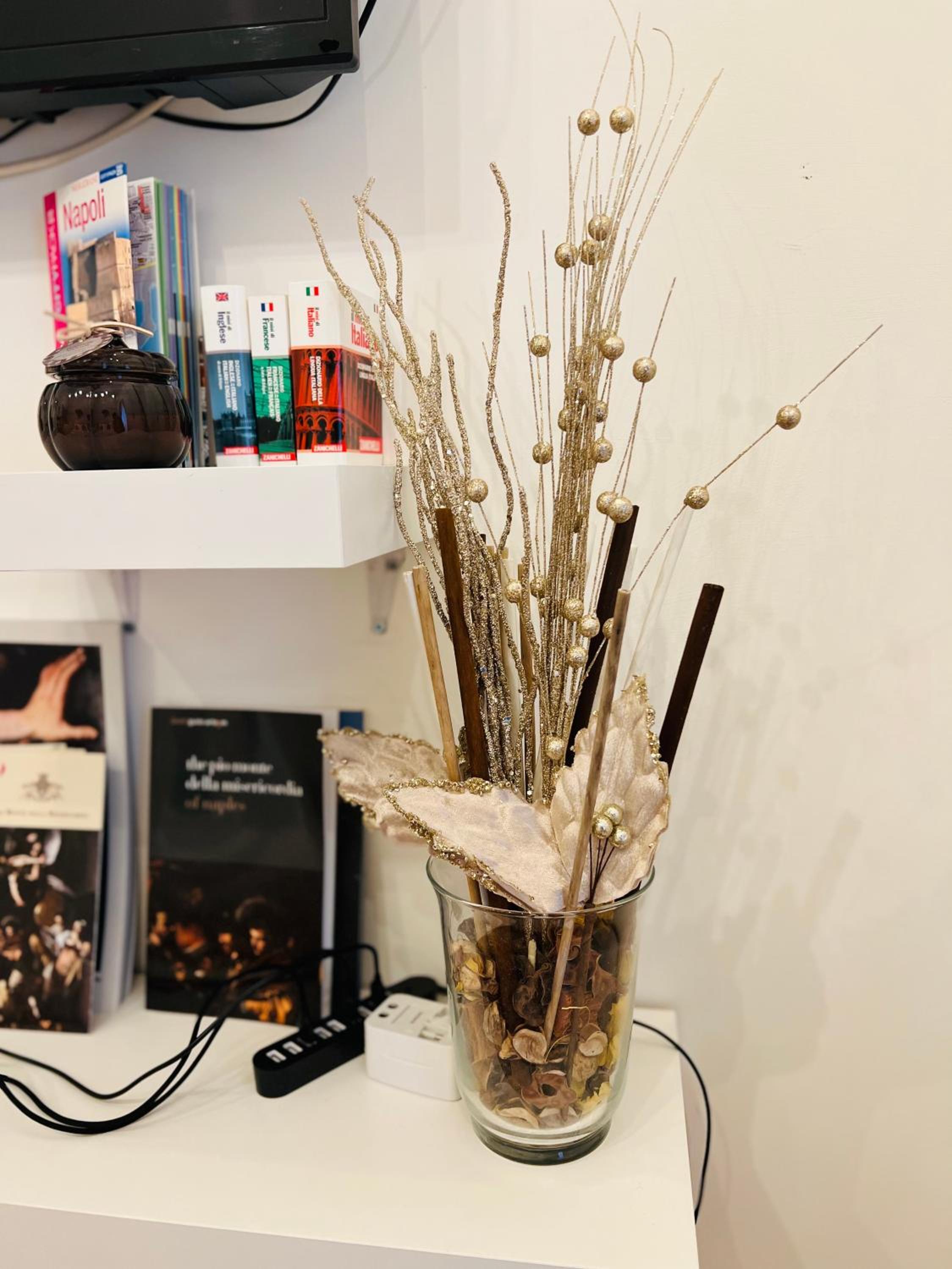 Lorenzo's Art Studio 2 - Via Tribunali