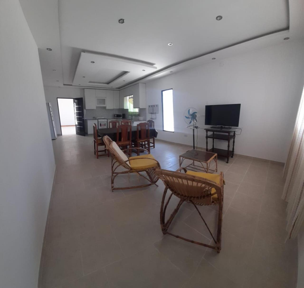 CASA LA PAZ