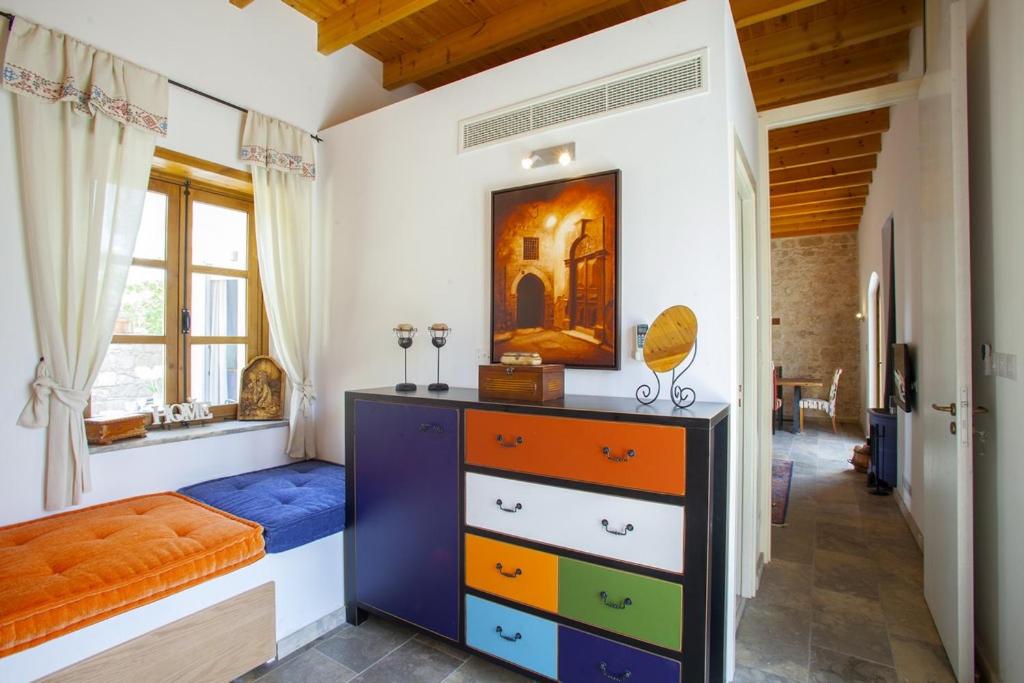 Mesogi Cottage