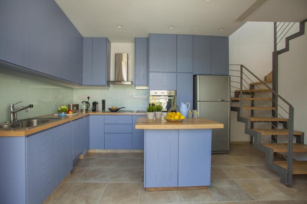 Mesogi Cottage