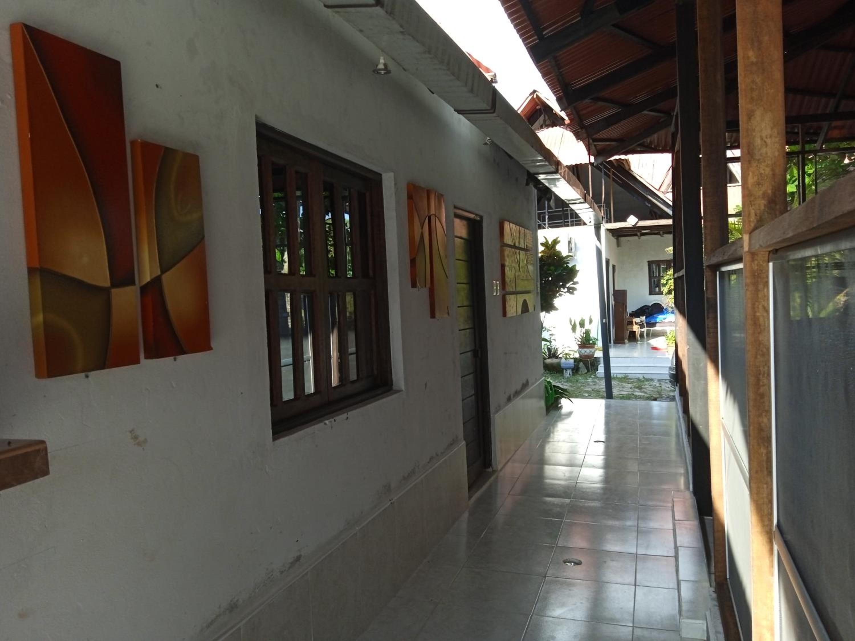 Photo 43