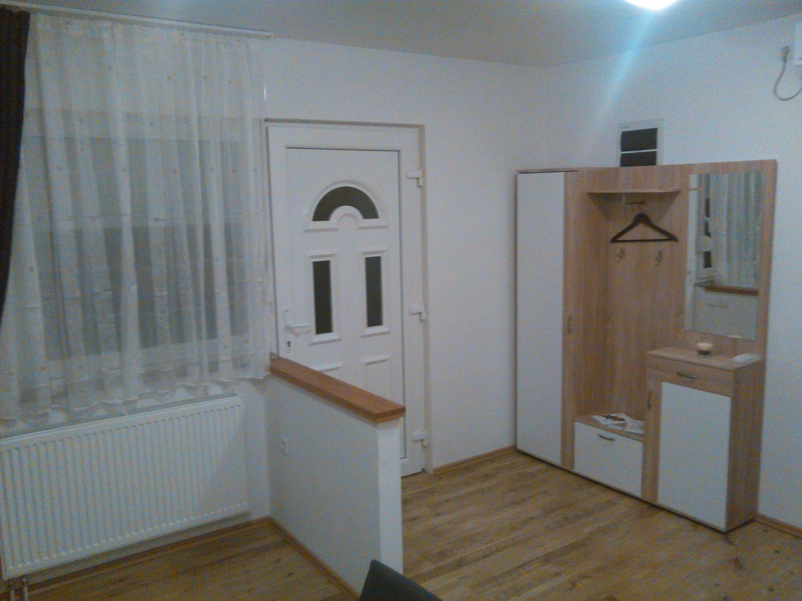 Photo 50