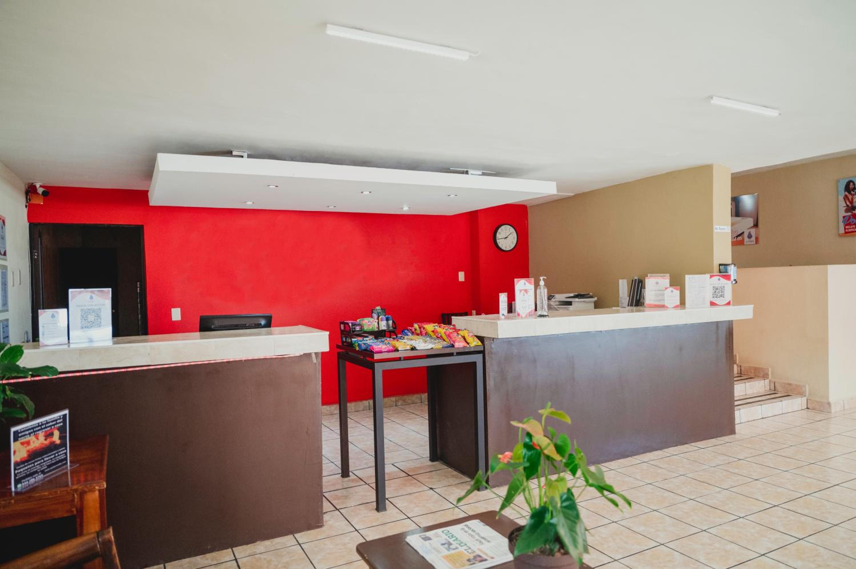Saltillo Vacations - Hotel La Fuente, Saltillo - Property Image 1