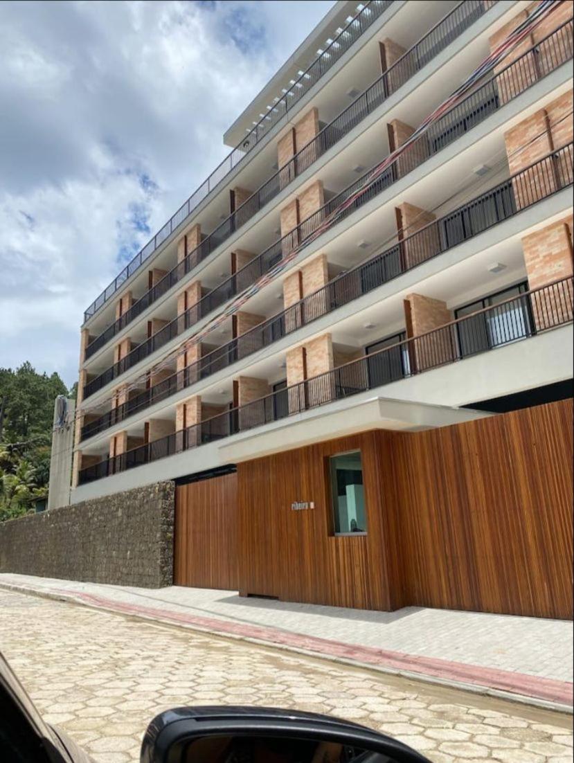 Hotel Apartamento Alto Padrão Ubatuba - Image 1