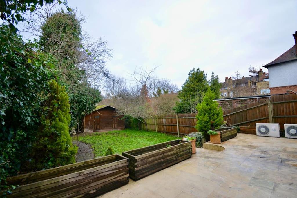 Luxury London Garden Flat