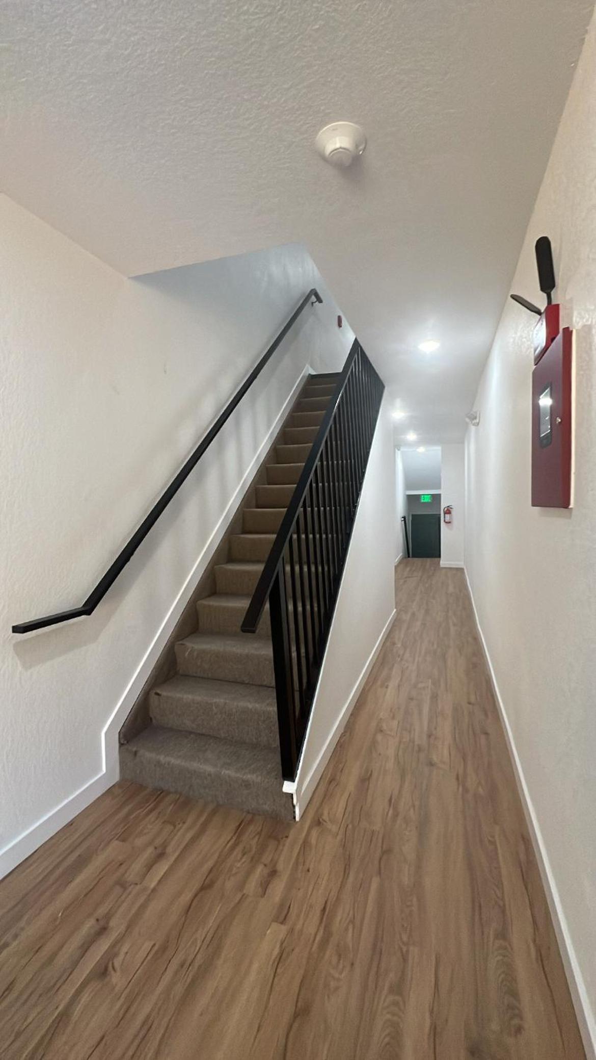 Beautiful Work Stay Retreat in Pueblo Near Downtown view 2