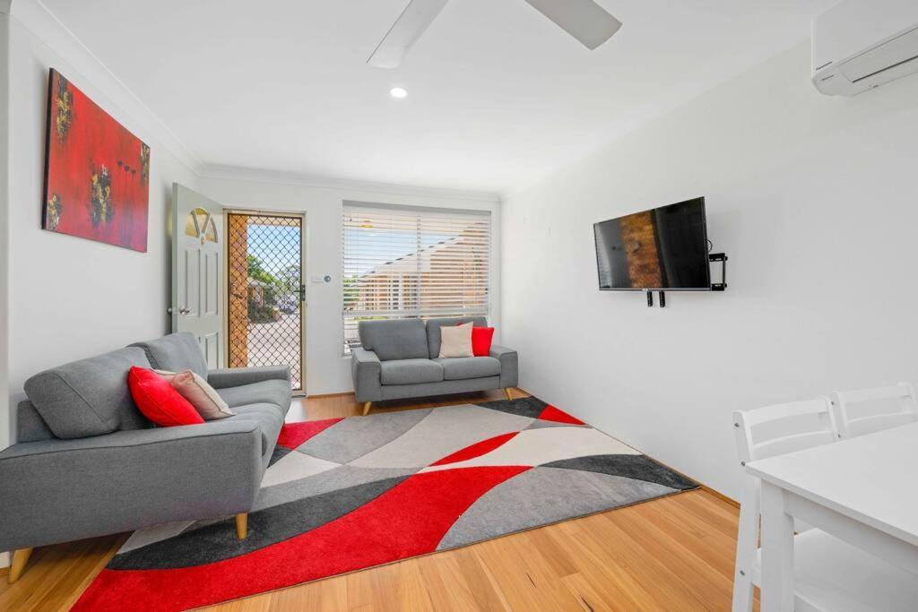 Becks Hideaway Laurieton - walk everywhere
