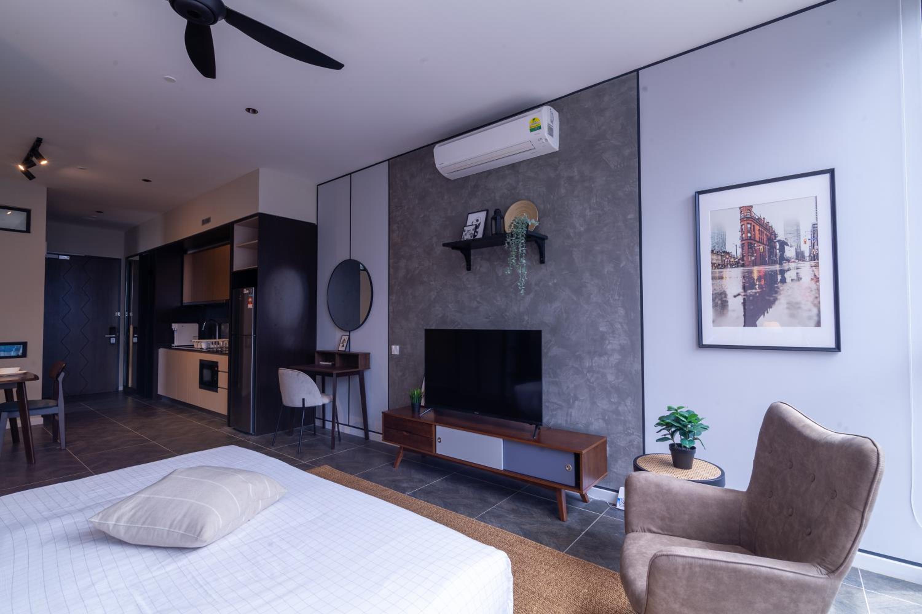 Scarletz Suites KLCC photo 3