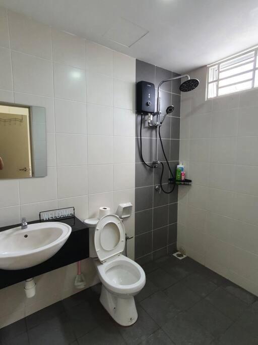 3Storey House 13Pax Family Suite photo 8