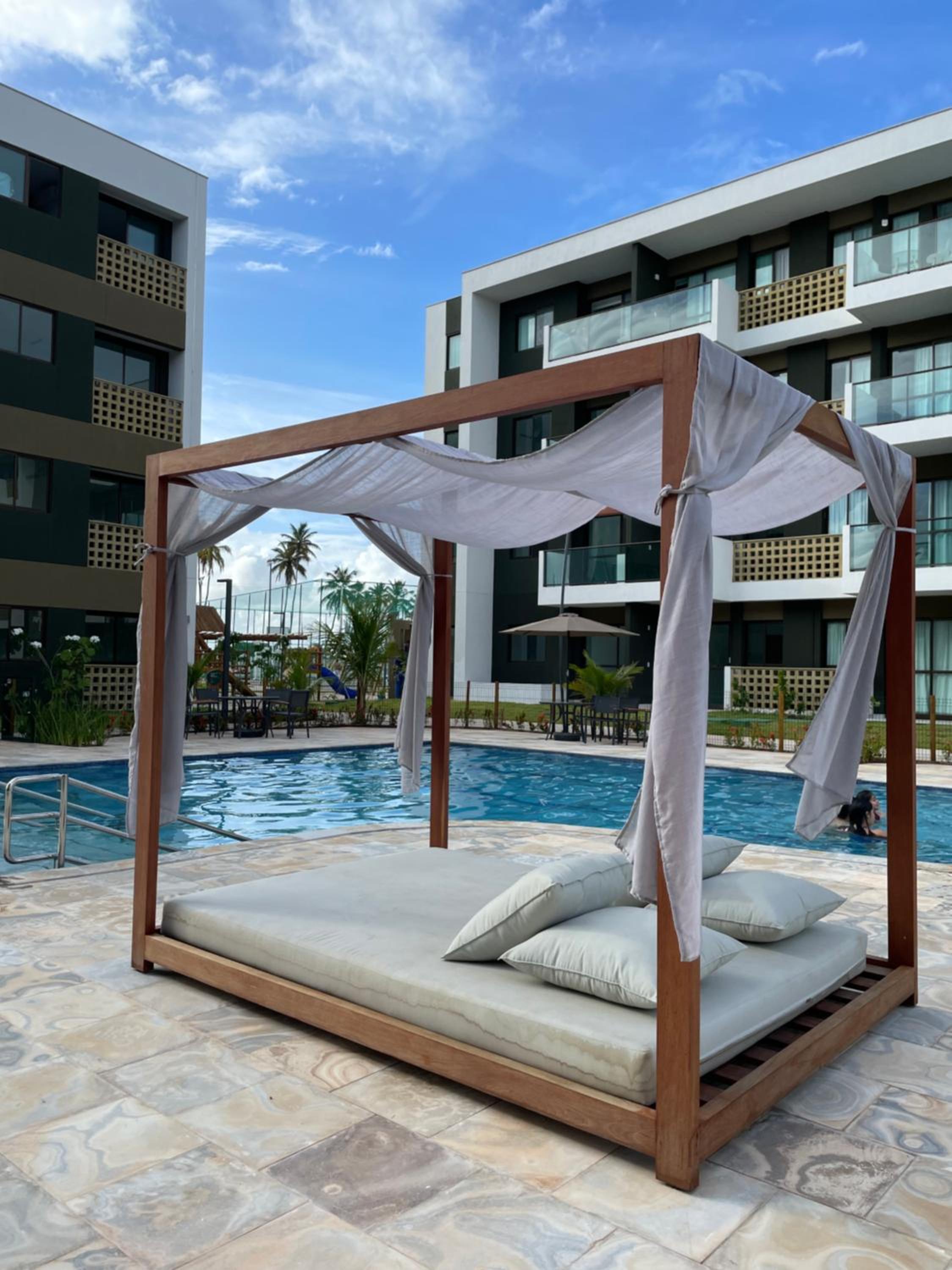 Flat ESTUDIO de LUXO - Praia de Muro Alto - Piscinas - Ideal para CASAIS, famílias com crianças - ap COMPLETO - AR COND, WI FI, NETFLIX, ESTACIONAMENTO - 4