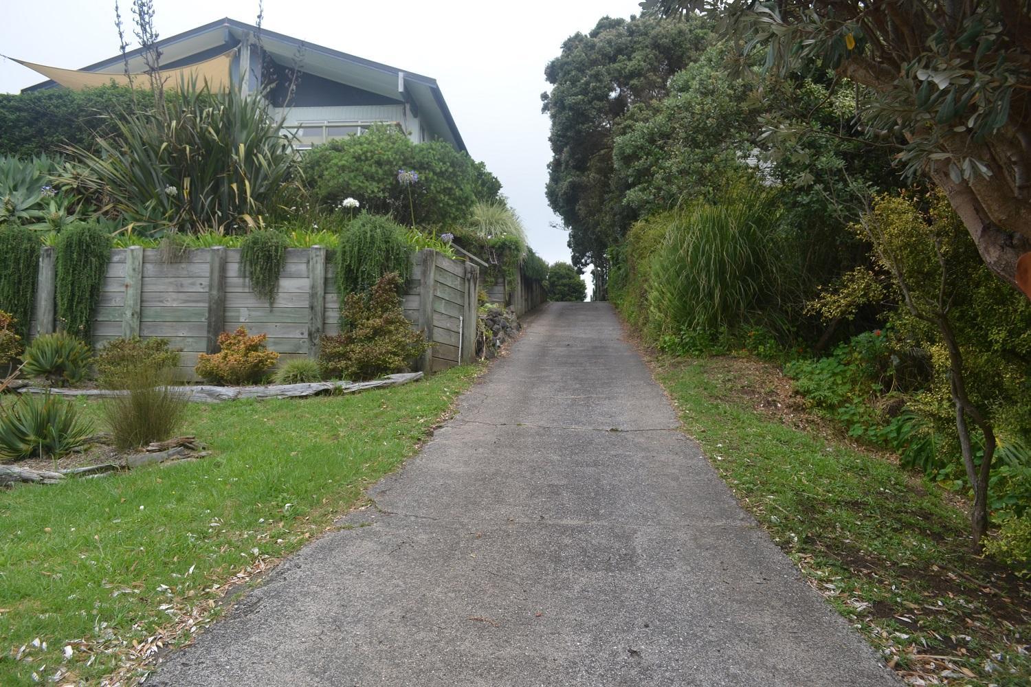 AHIPARA GOLDENSANDs view 5