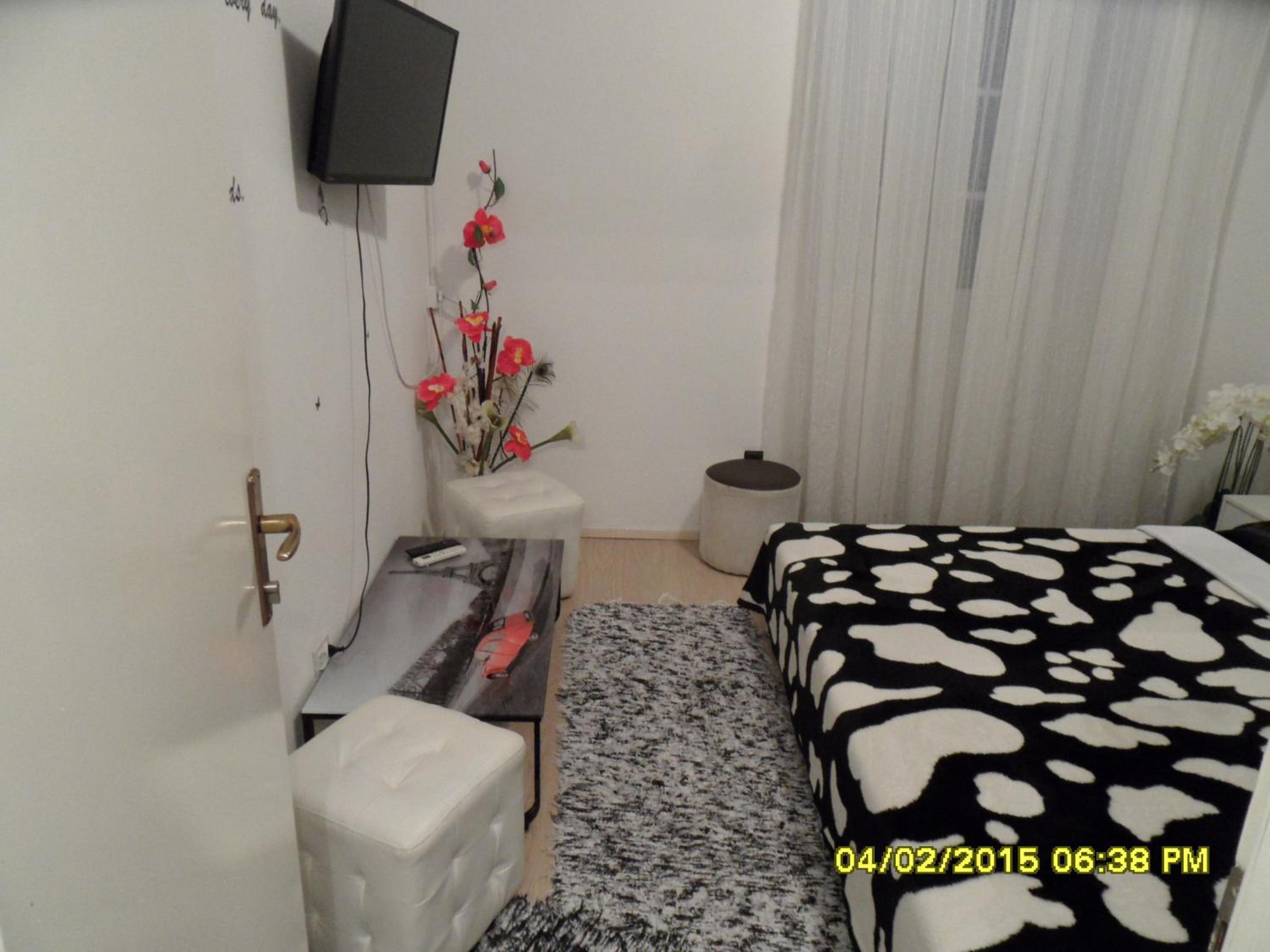 Photo 42
