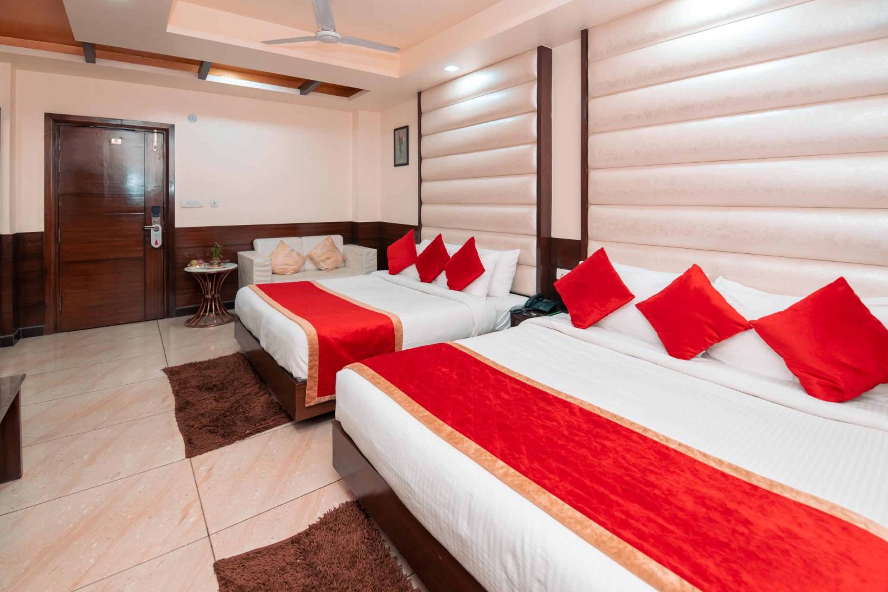 Katra Vacations - The Fern Residency Katra - Property Image 11