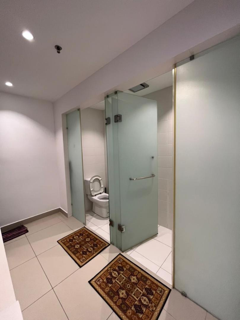 Apartment with 2 Bedrooms, Trefoil @ Setia City (Imperia Asia Guest House) photo 7
