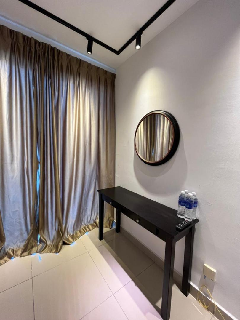 Apartment with 2 Bedrooms, Trefoil @ Setia City (Imperia Asia Guest House) photo 6