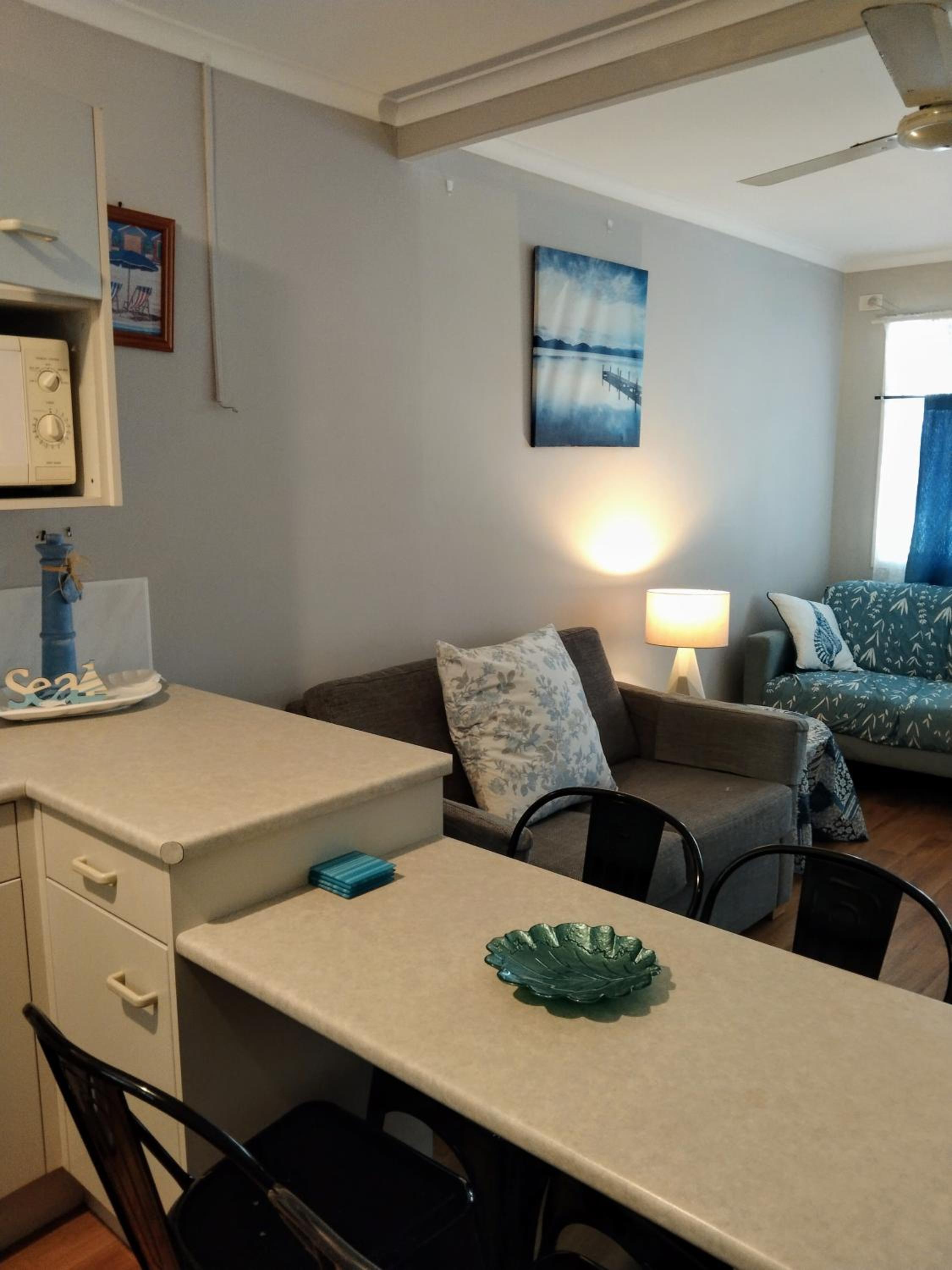 Bargara Beach Motor Inn budget accommodation pet friendly on application - Property Image 14