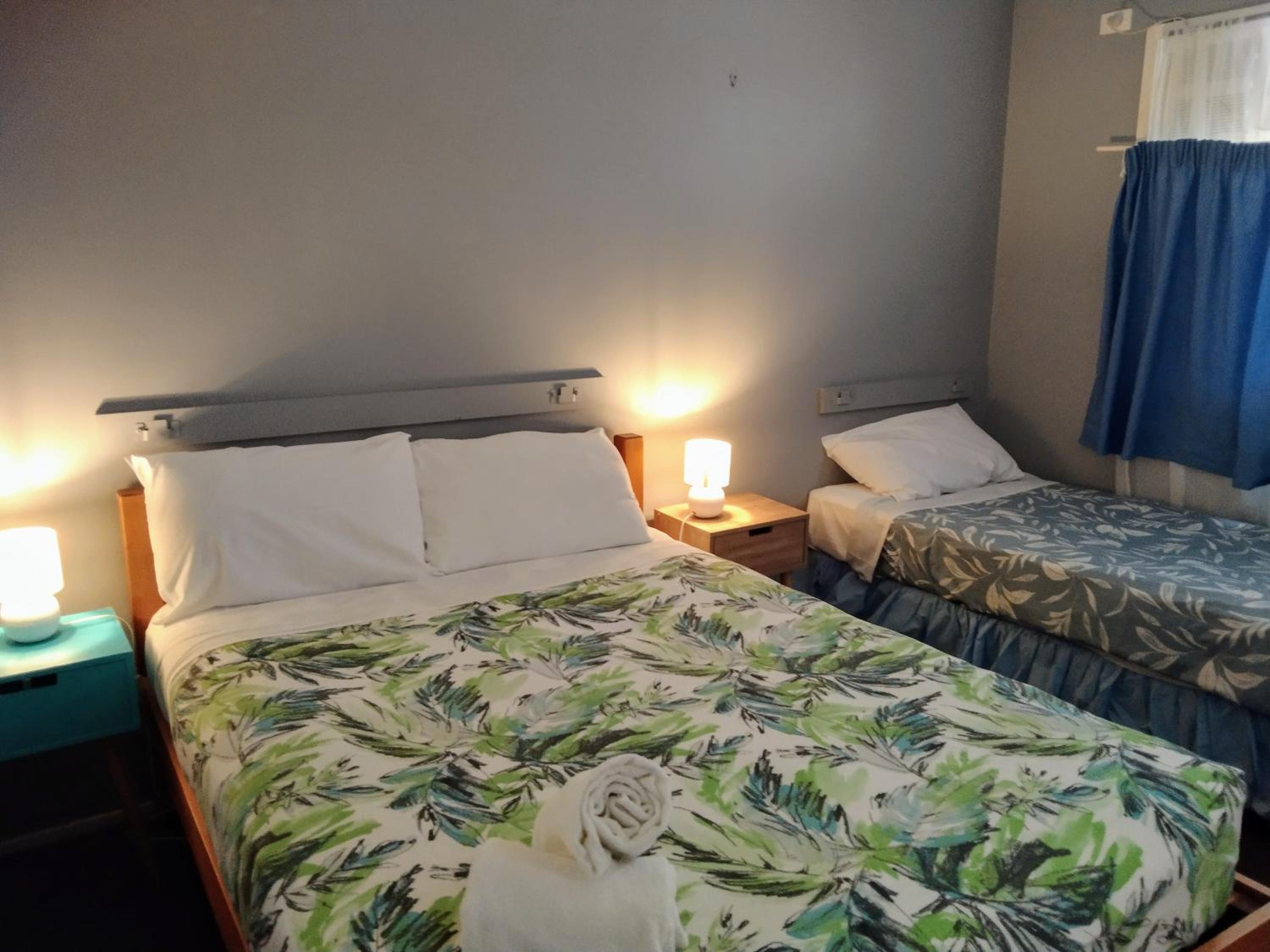 Bargara Beach Motor Inn budget accommodation pet friendly on application - Property Image 1