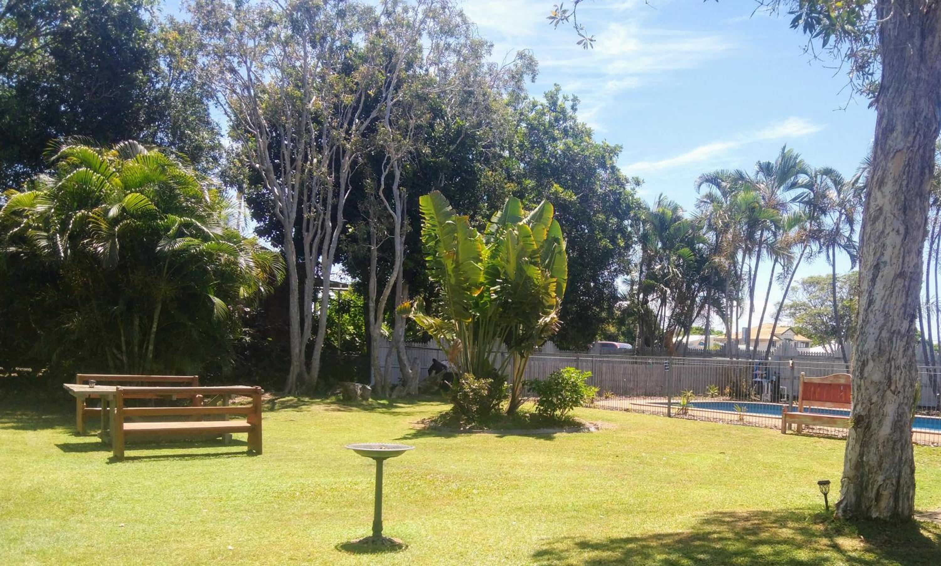 Bargara Beach Motor Inn budget accommodation pet friendly on application - Property Image 23