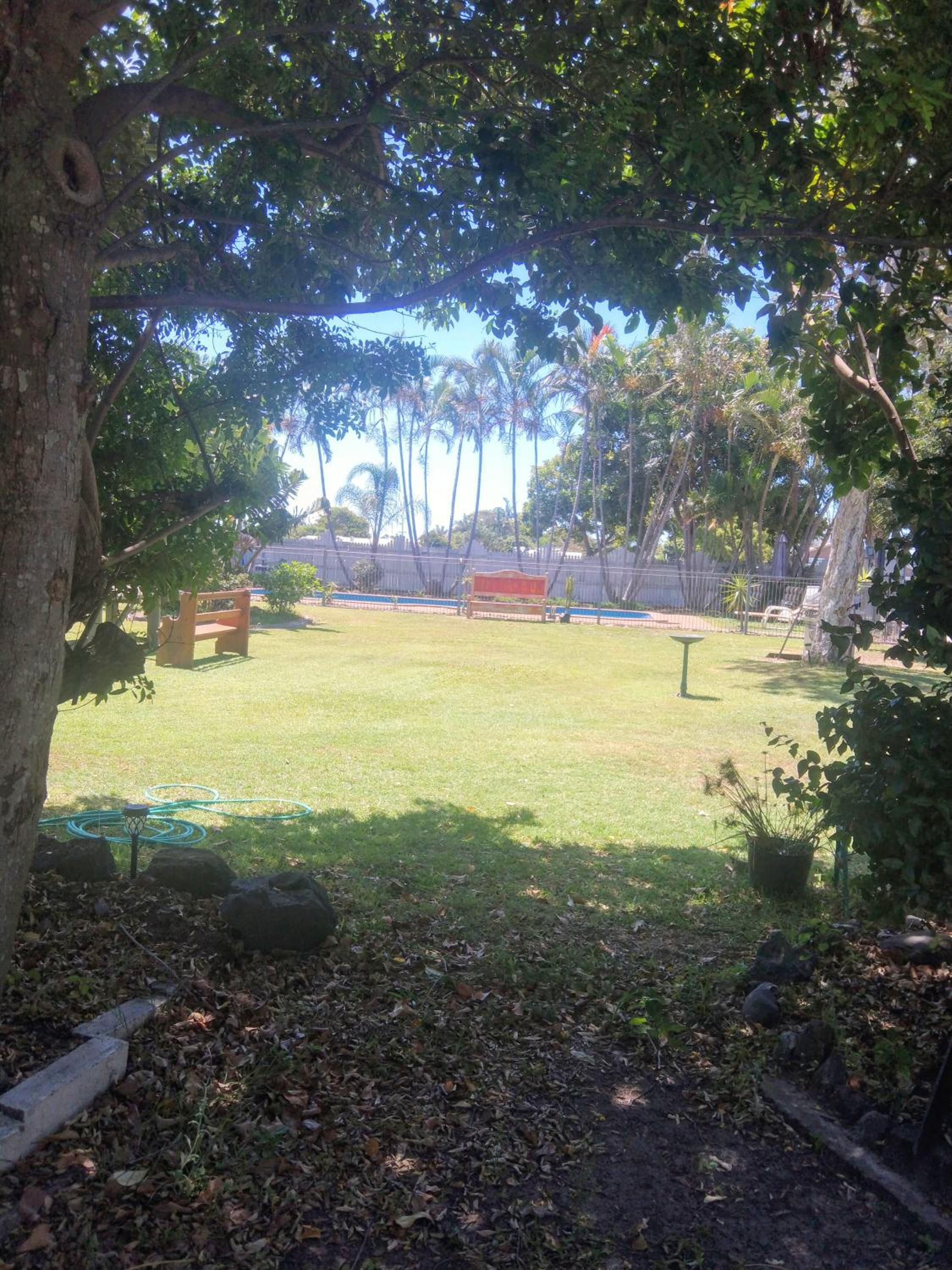 Bargara Beach Motor Inn budget accommodation pet friendly on application - Property Image 24