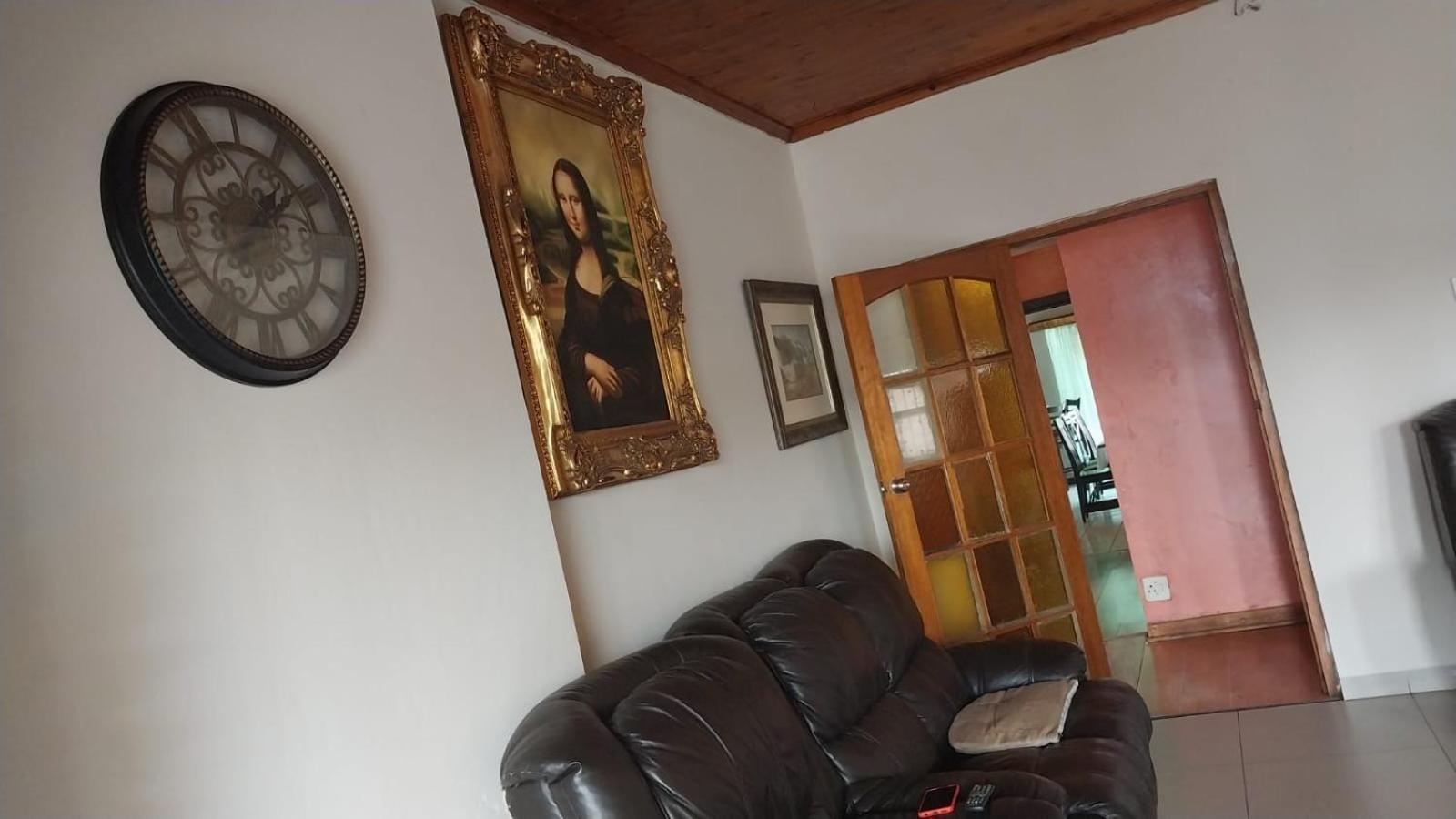 Photo 35