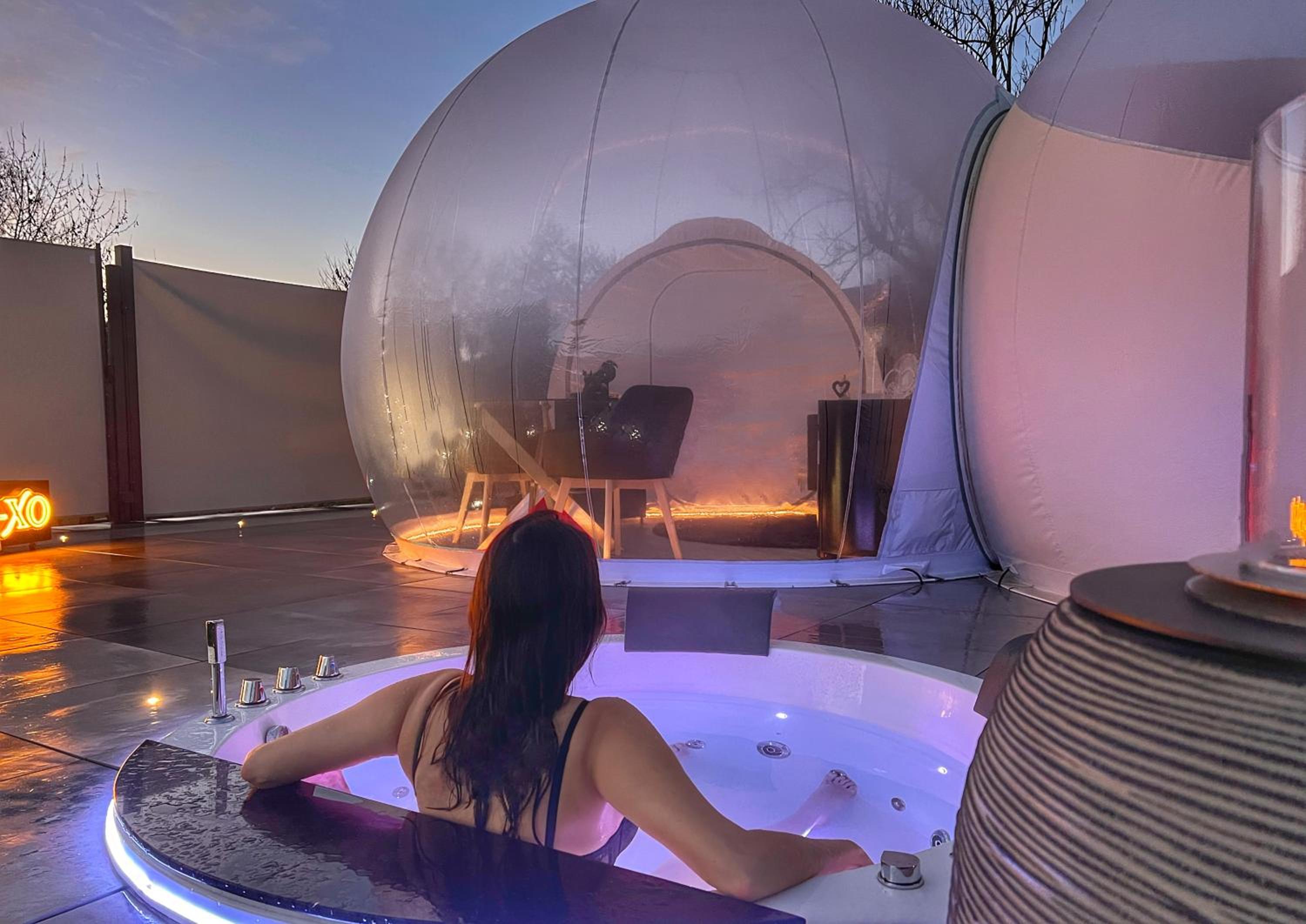 Jacuzzi