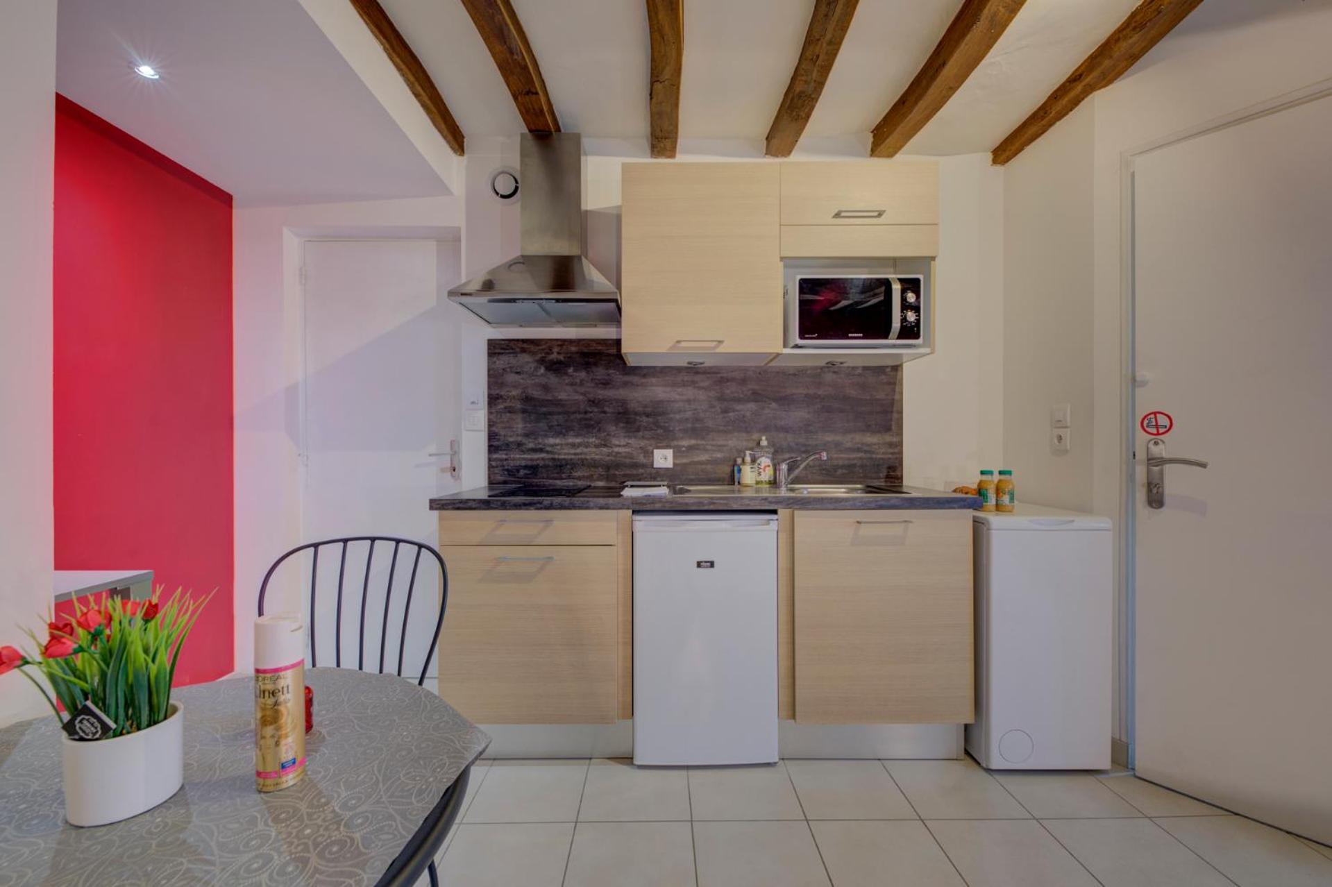 La Petite Maison appartement 1 view 4