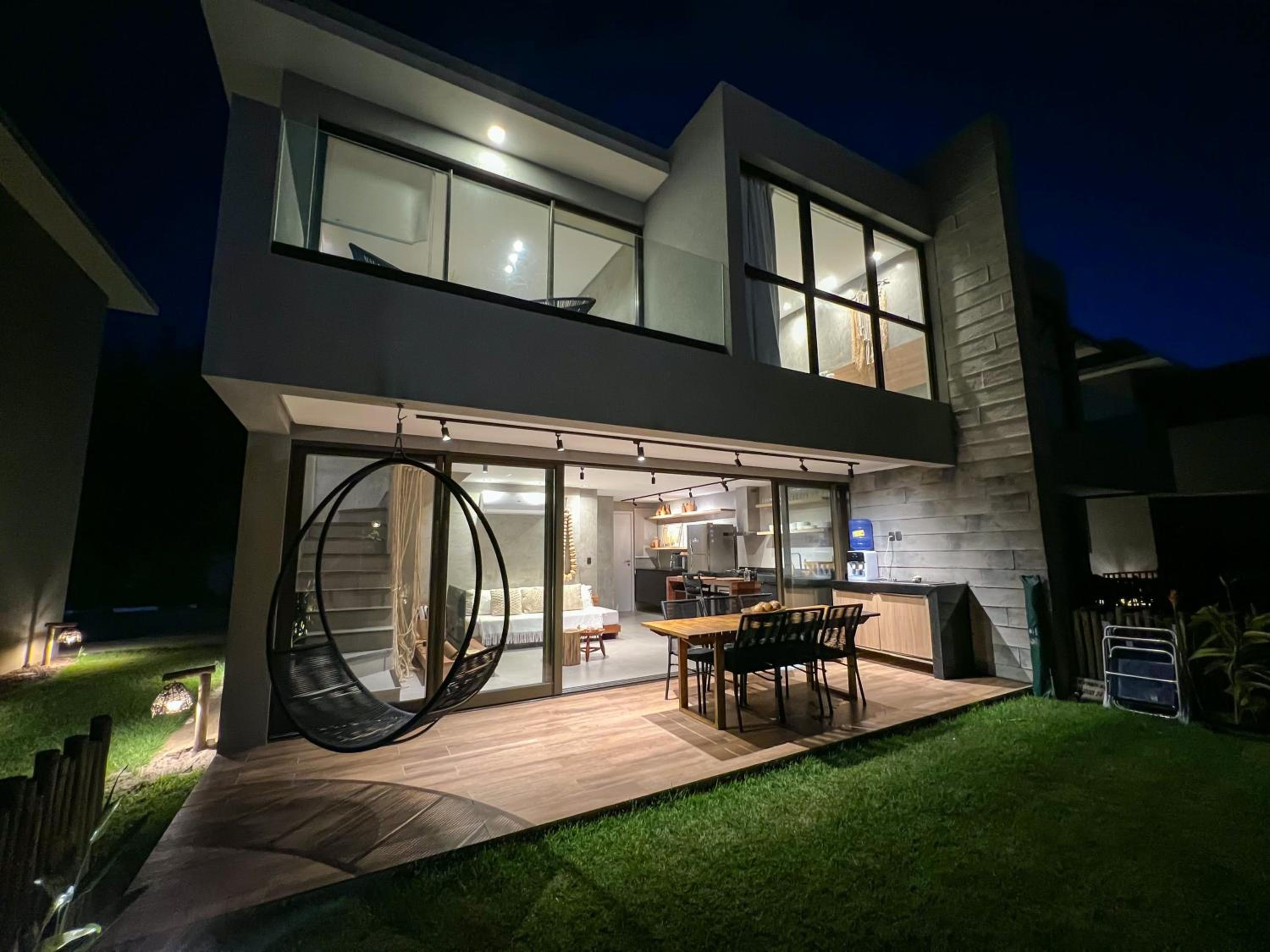 Housi, condo beira mar em Milagres