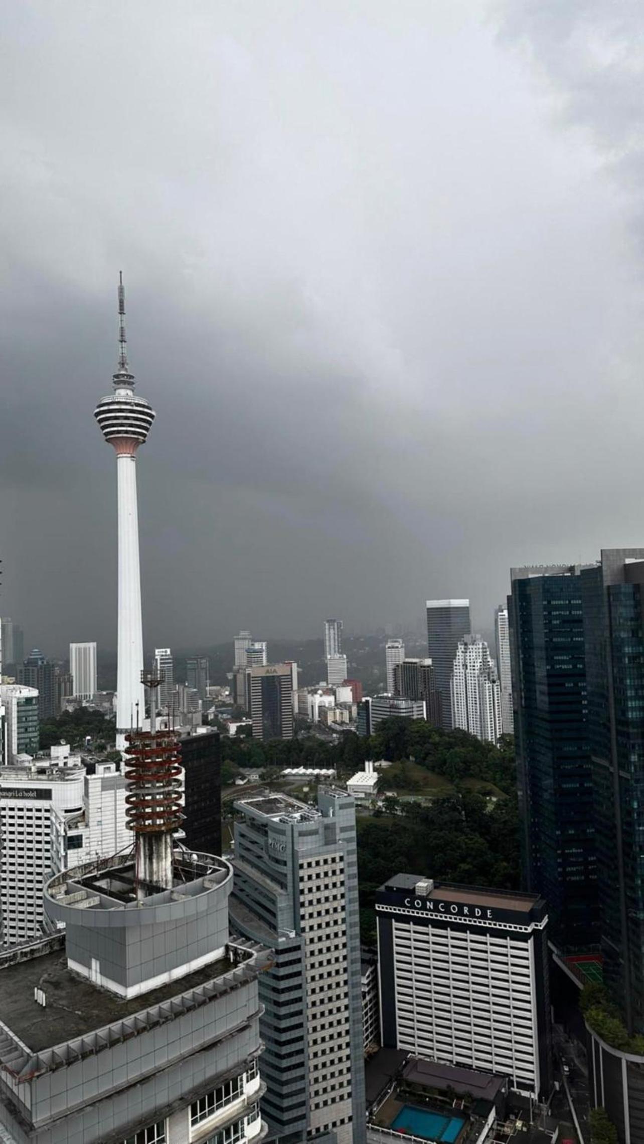 Sky Suites KLCC by GENESIS