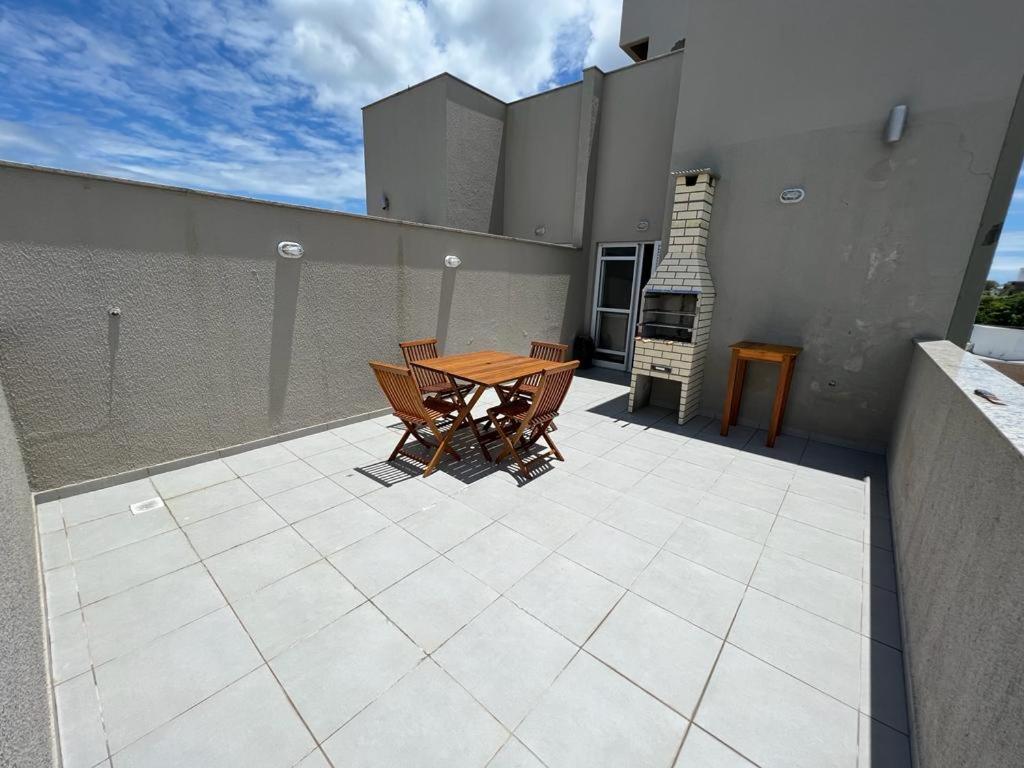 ANSNEGOCIOS APTO DUPLEX PRAIA MARISCAL 201 Bayron