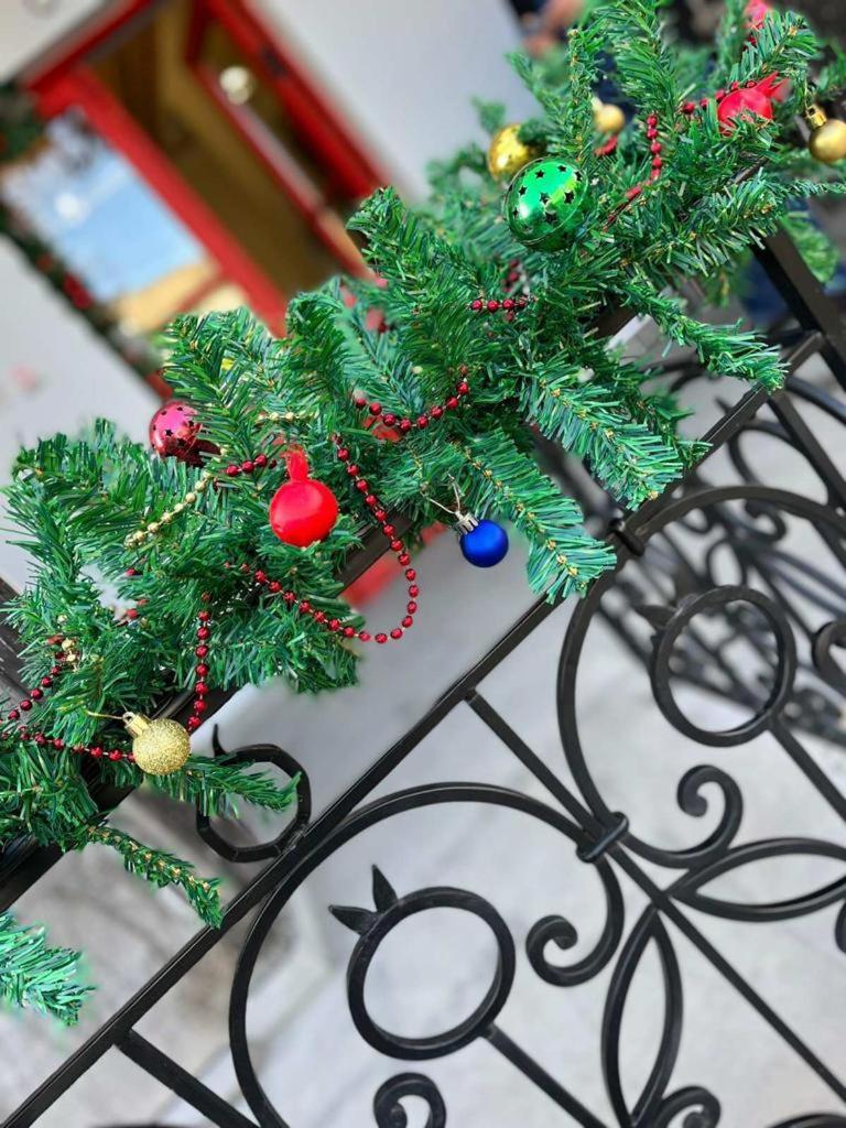 Nur Guest House