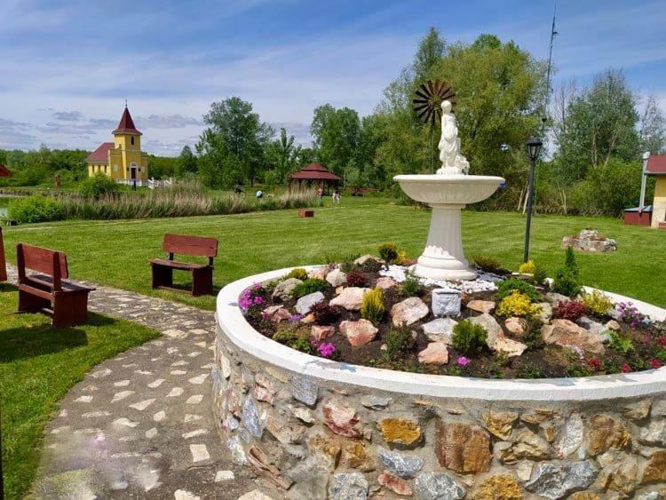 Photo 20