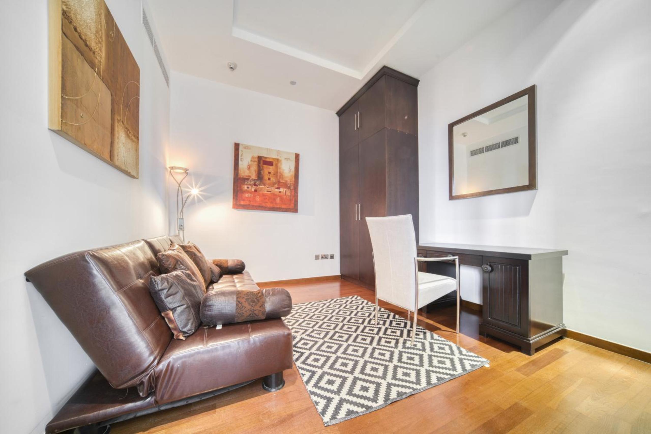 Tiara Residences, Palm Jumeirah Dubai - Mint Stay