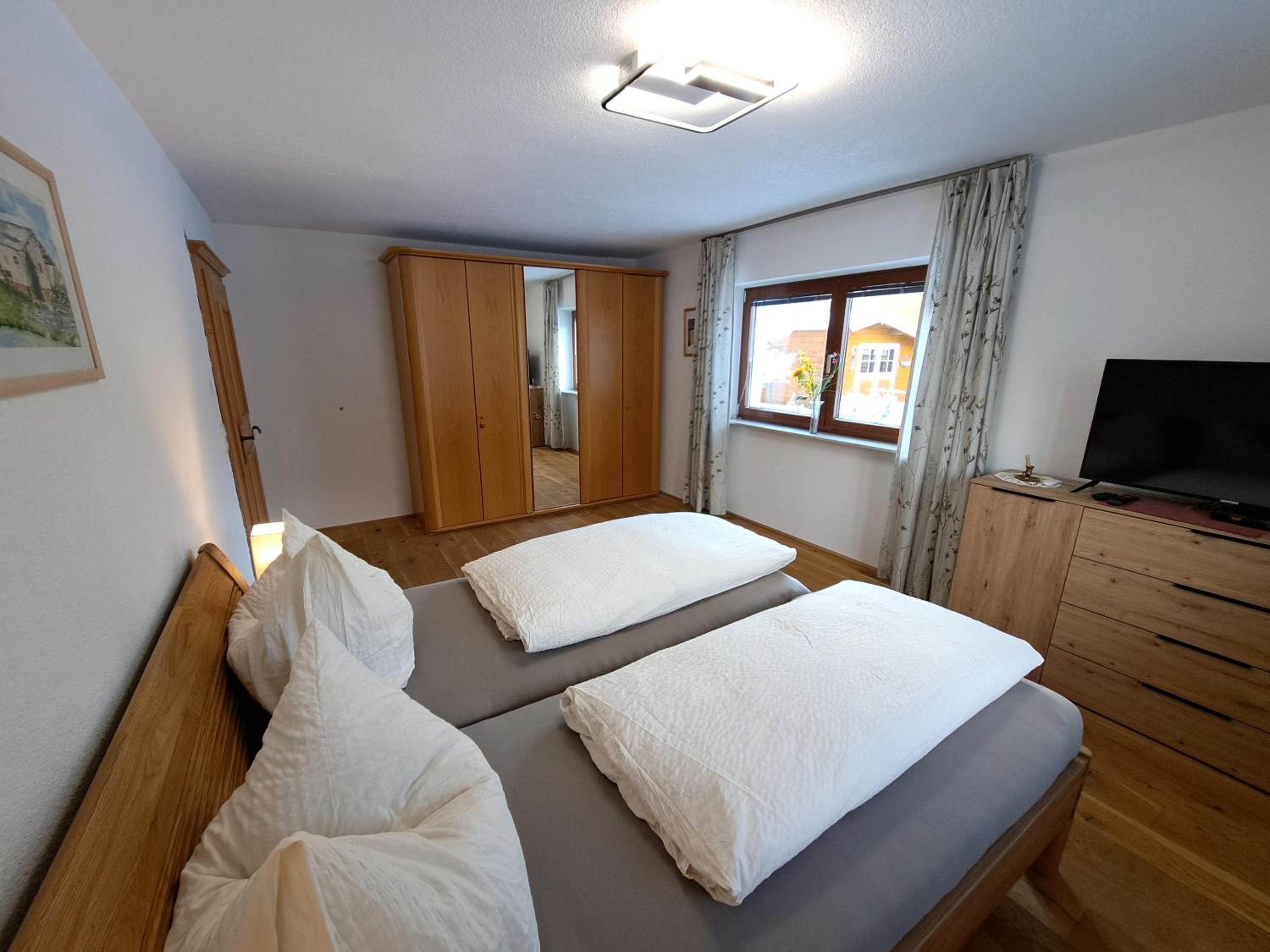 Apartmenthaus PARADISE