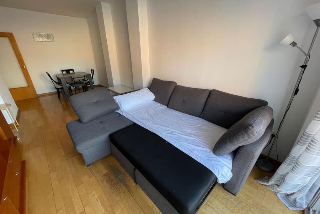 NEW! Amazing 2 bedroom apartment in Rambla del Poblenou